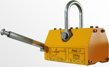 永磁起重器搬運造船鋼板